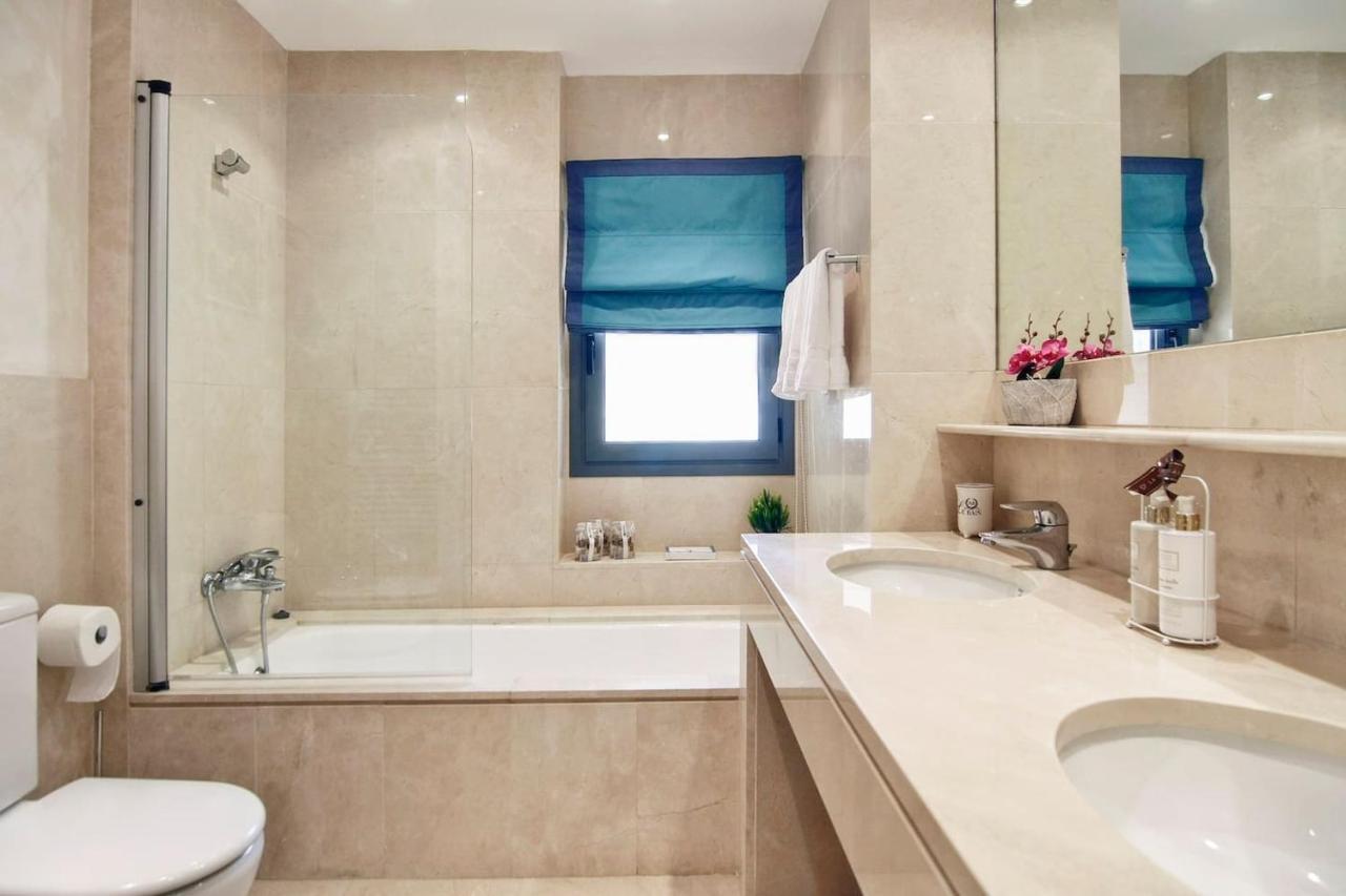 Polo Royale Waterfront Luxury Apt - 3 Terraces And Pool 索托格兰德 外观 照片